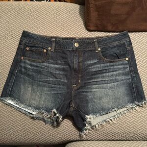 American Eagle Hi-Rise Festival Shorts